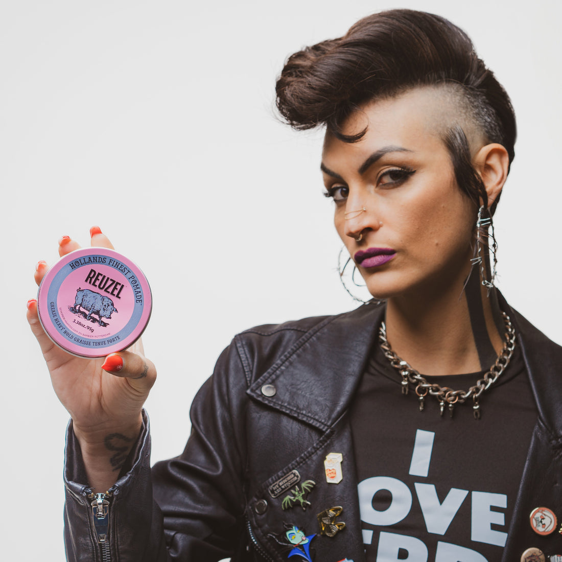 Water-Soluble Pomade vs. Oil-Based Pomade